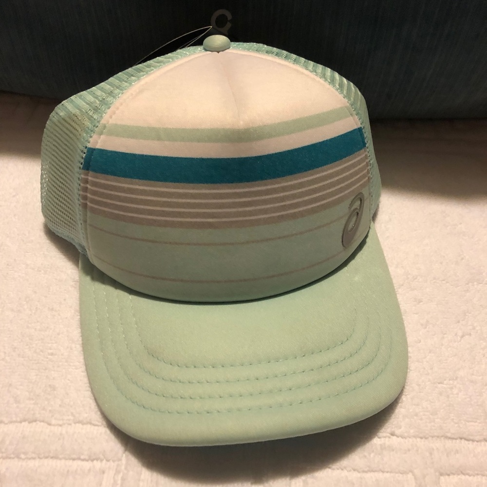 Asics trucker hat